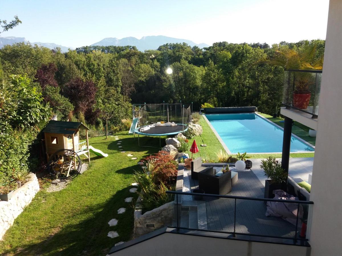 Chambres, cuisine, piscine, spa, billards, airhockey, nature Fillinges Esterno foto